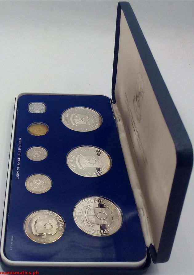 1978 (8) Manuel L. Quezon Proof Coin Set Box Right