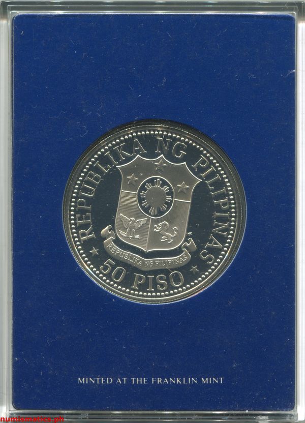 1975 50 Piso Pangulong Ferdinand E. Marcos Proof Stand Type Acrylic Reverse Commemorative Coin Box