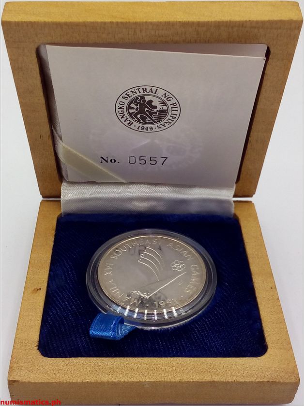 1991 150 Piso Manila XVI Southeast Asian Games Commemorative Coin Box Open